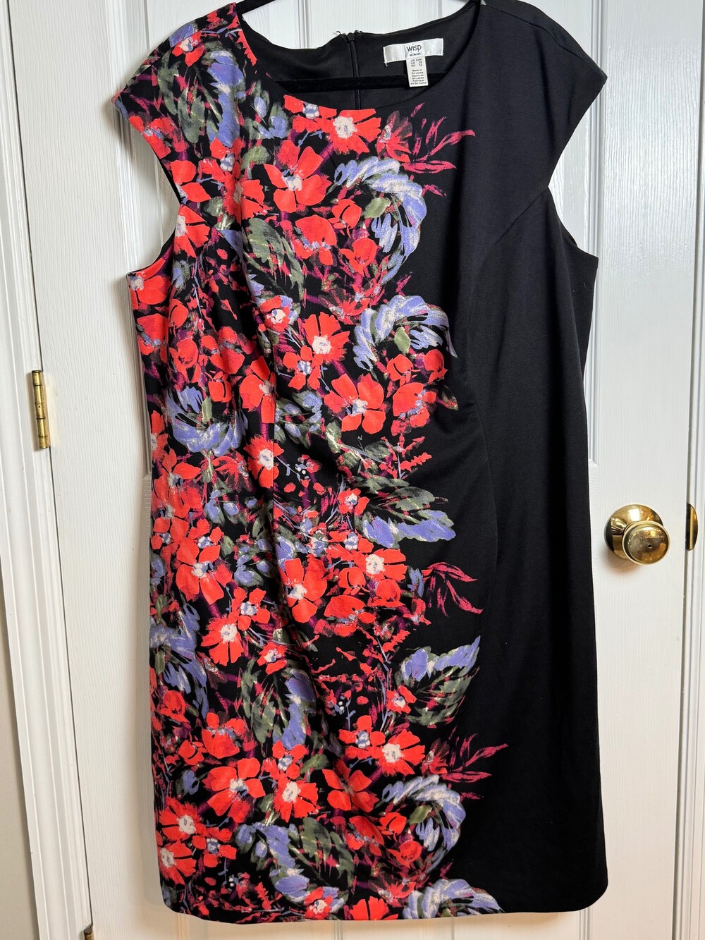Wisp Woman 22W Floral Dress Black Red Purple Cap Sleeve